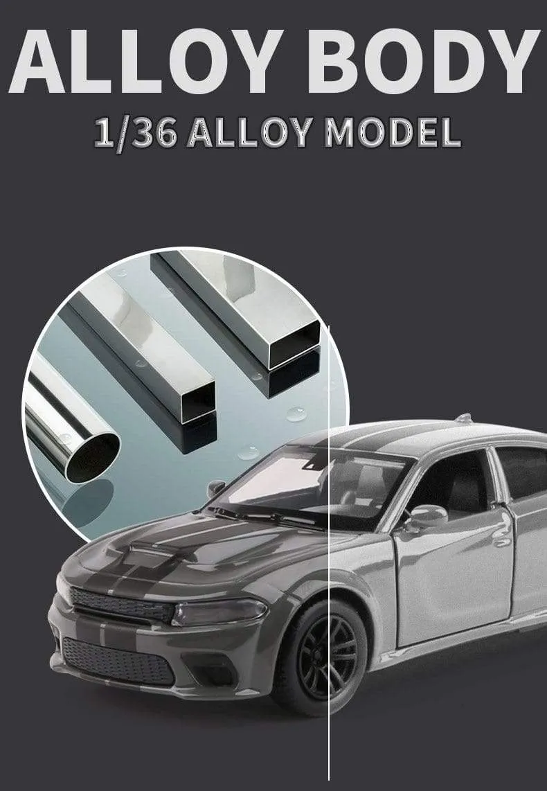 1:36 Dodge Charger SRT Hellcat Simulation Car of Model Alloy Toy Car Muscle Vehicle Children Classic Metal Cars Birthday Gifts