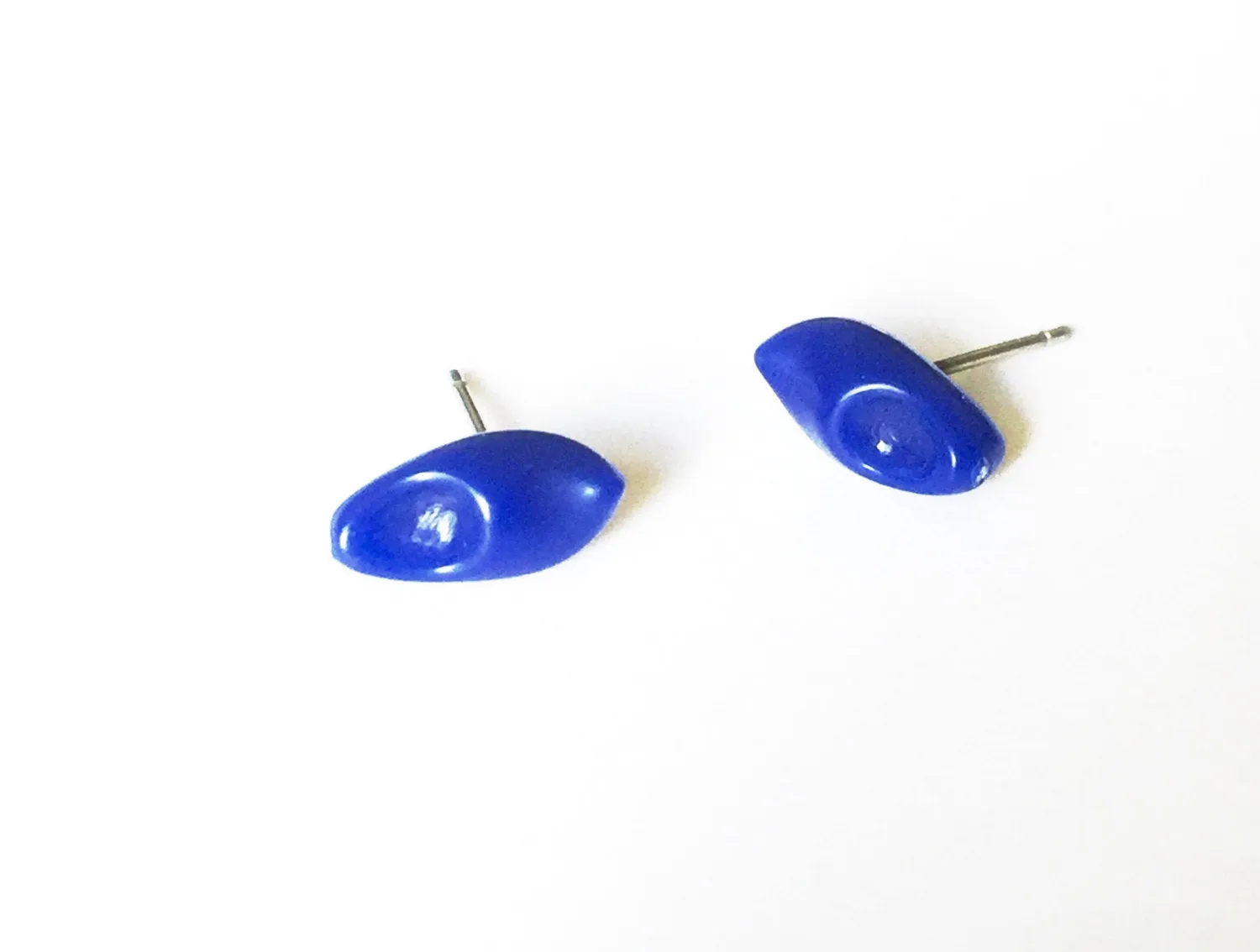 Cobalt Blue Clog Stud Earrings | vintage lucite shoe studs