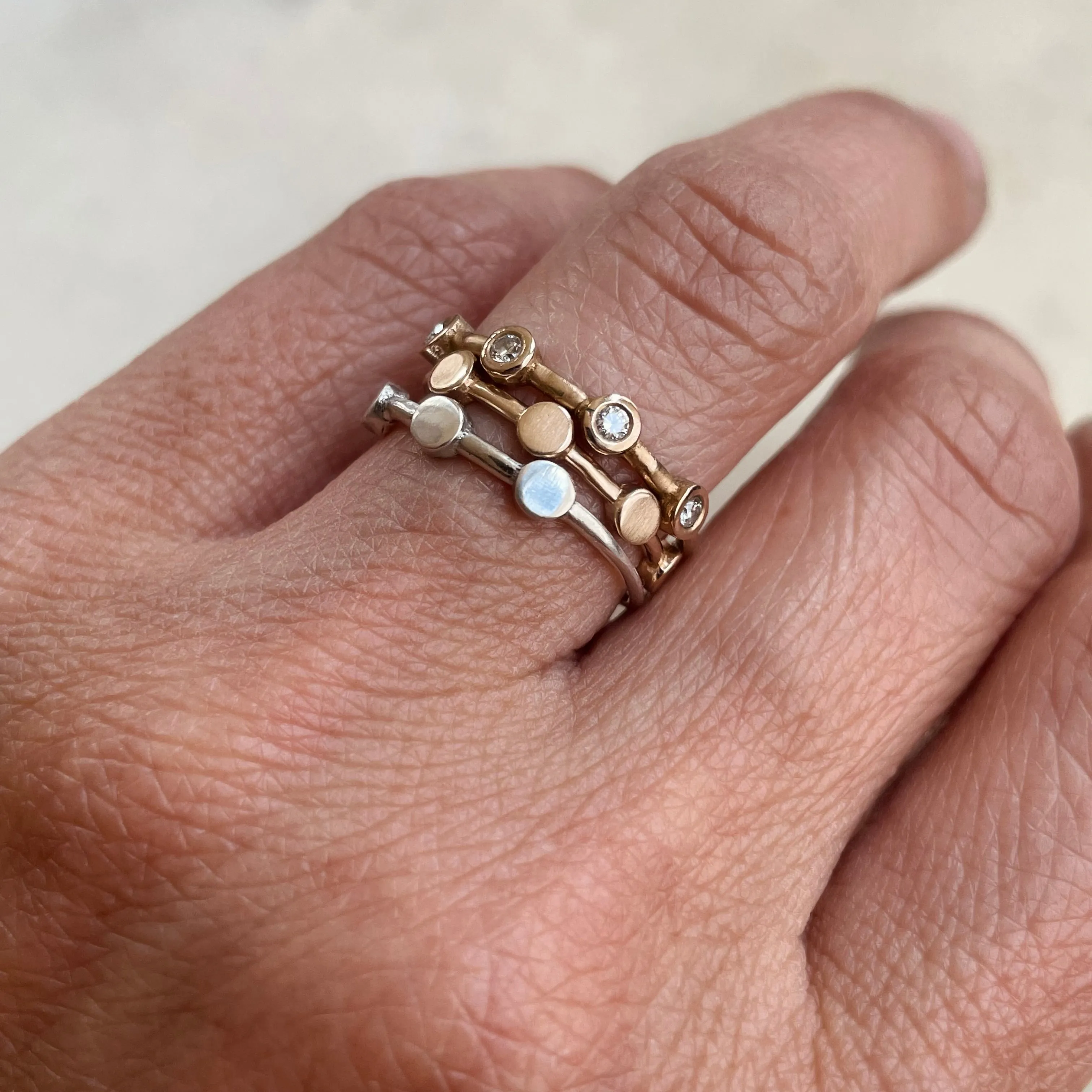 DOT TO DOT RING — NO STONE