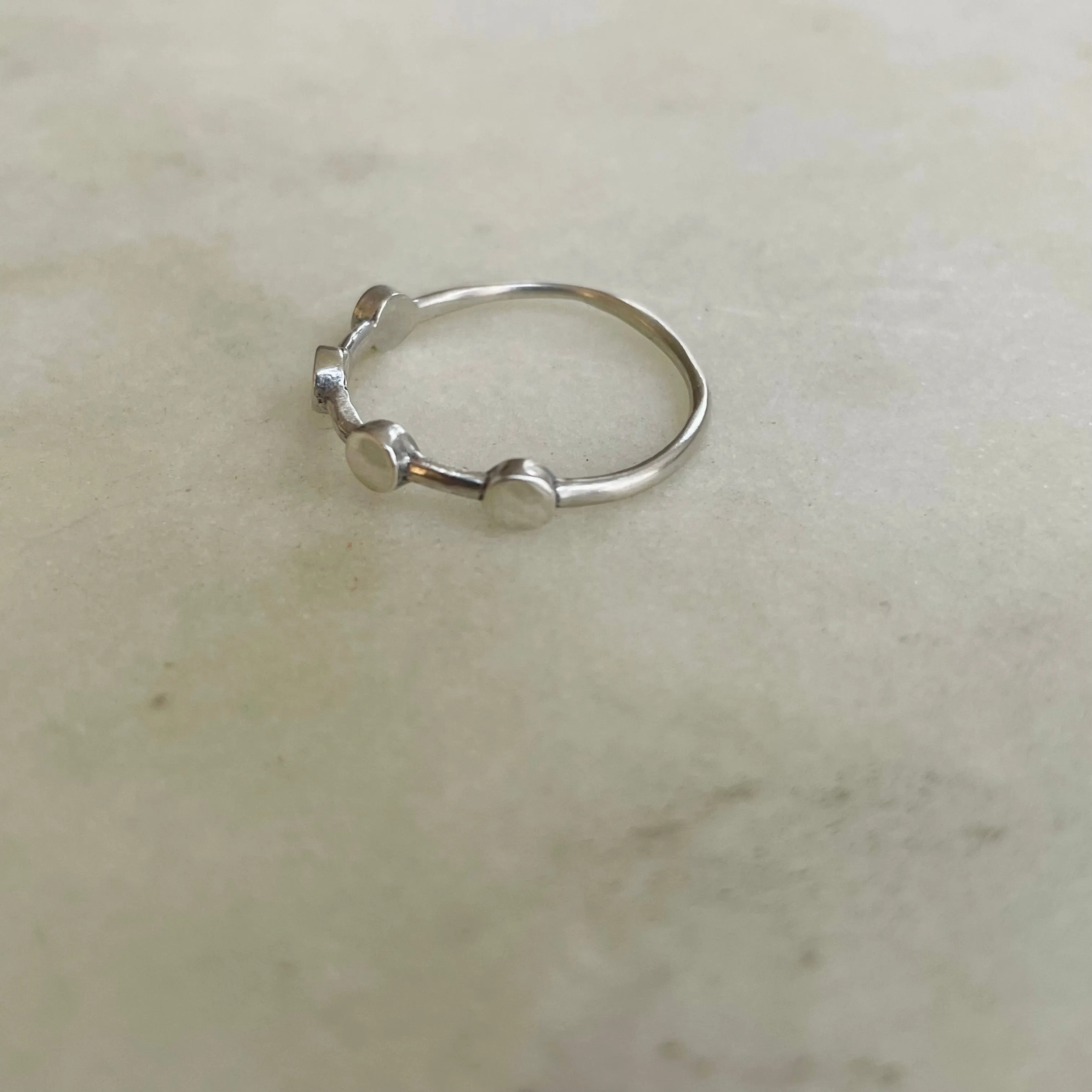 DOT TO DOT RING — NO STONE