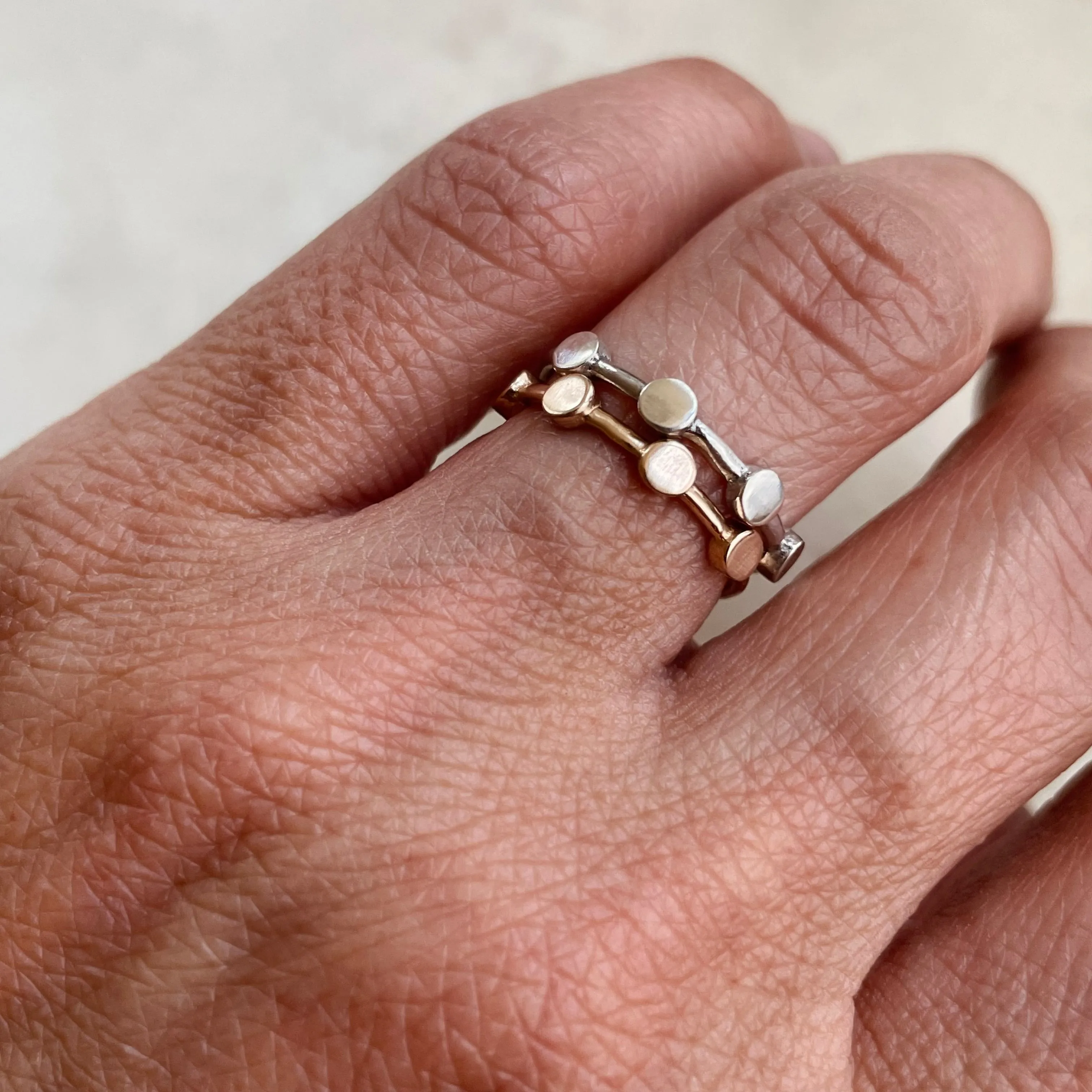 DOT TO DOT RING — NO STONE