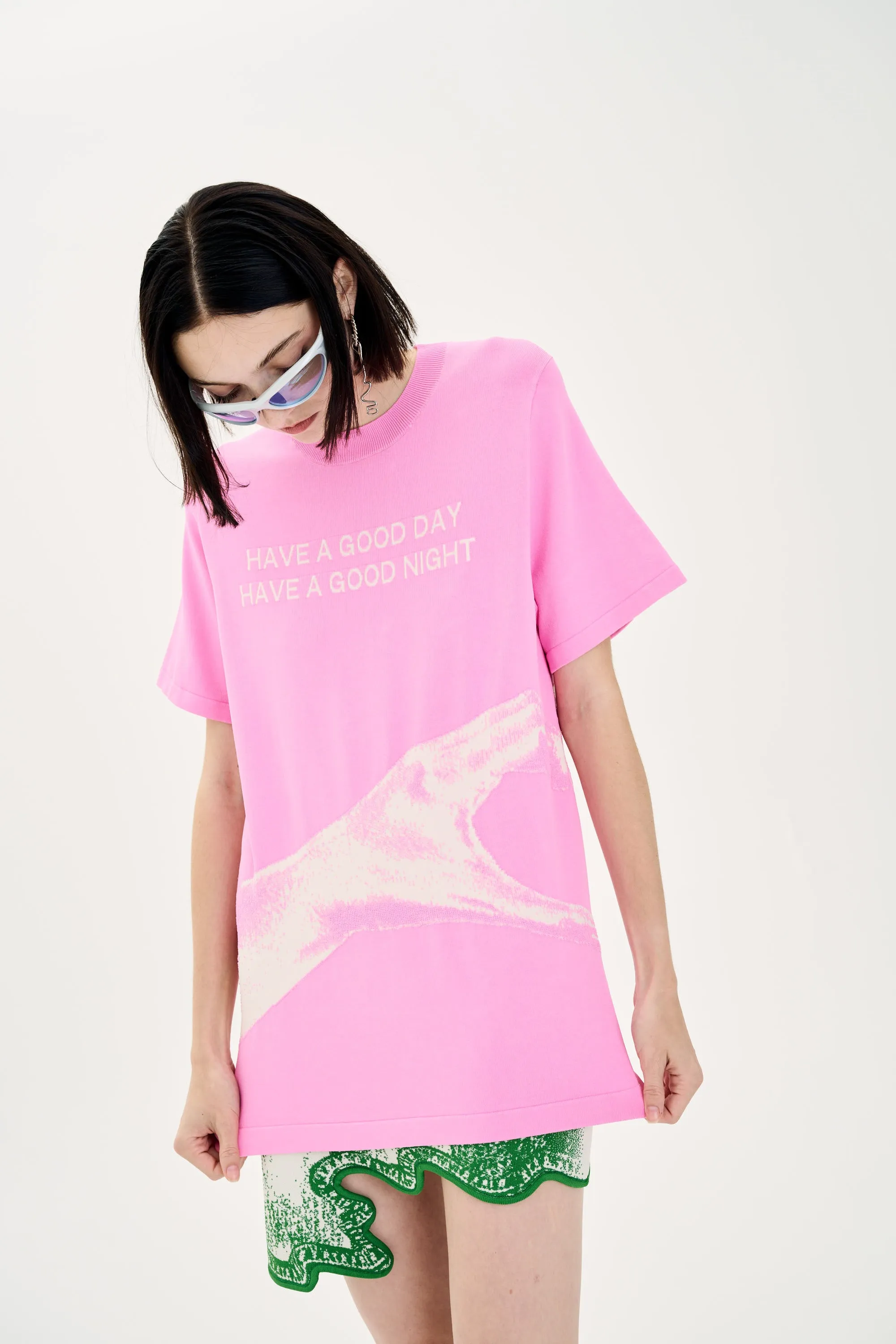 HOLLY UV REACTIVE OVERSIZED T-SHIRT